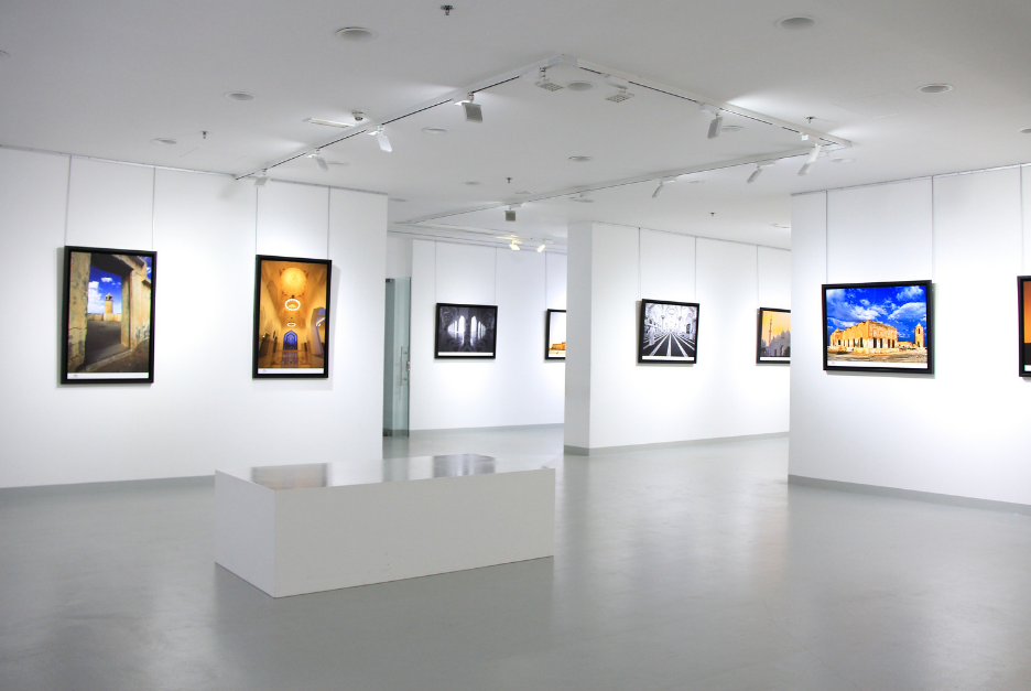 art gallery